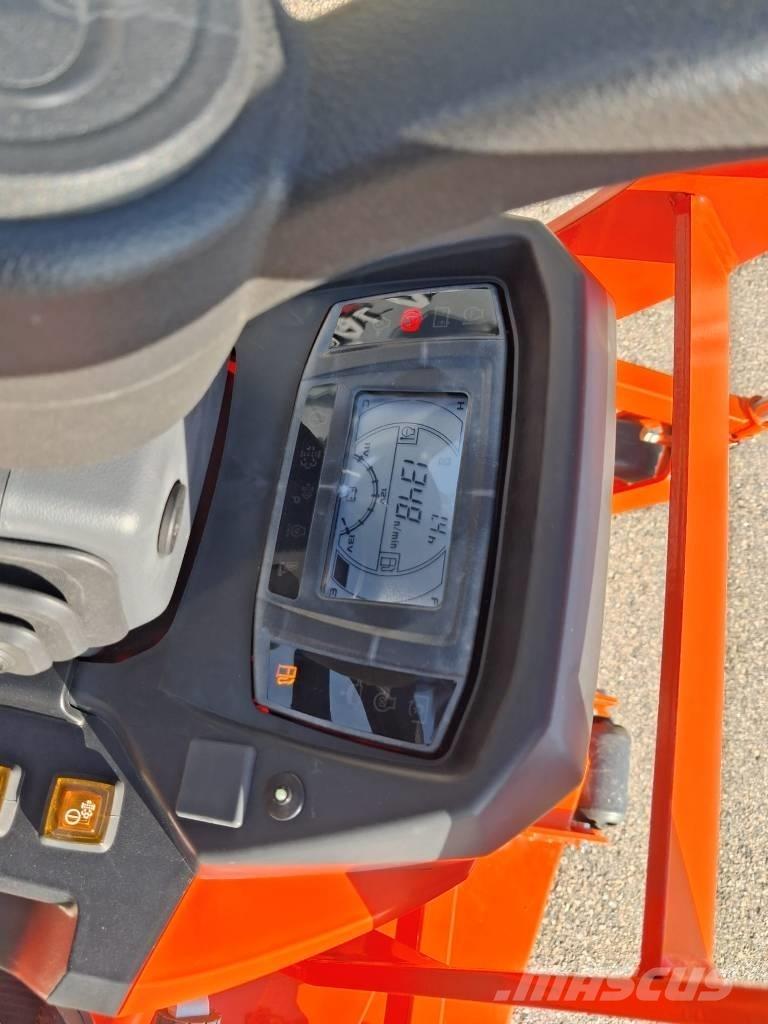 Kubota F 391 Самохідні газонокосарки
