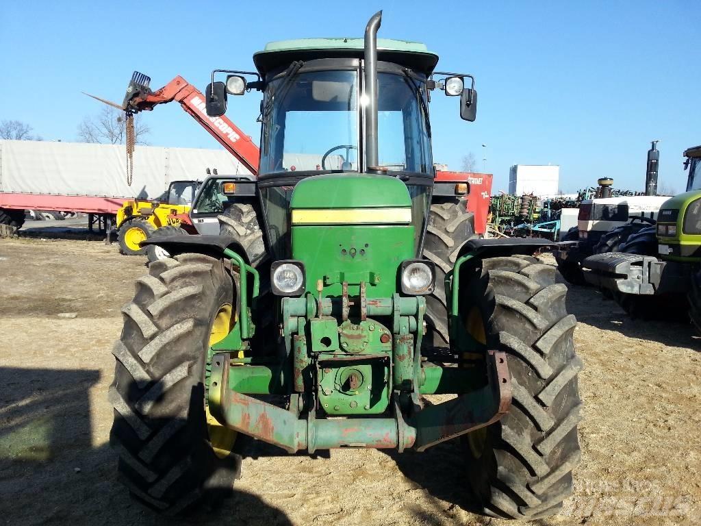 John Deere 2850 Трактори