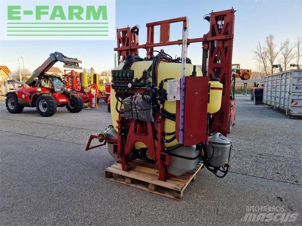 Hardi Master Причіпні обприскувачі