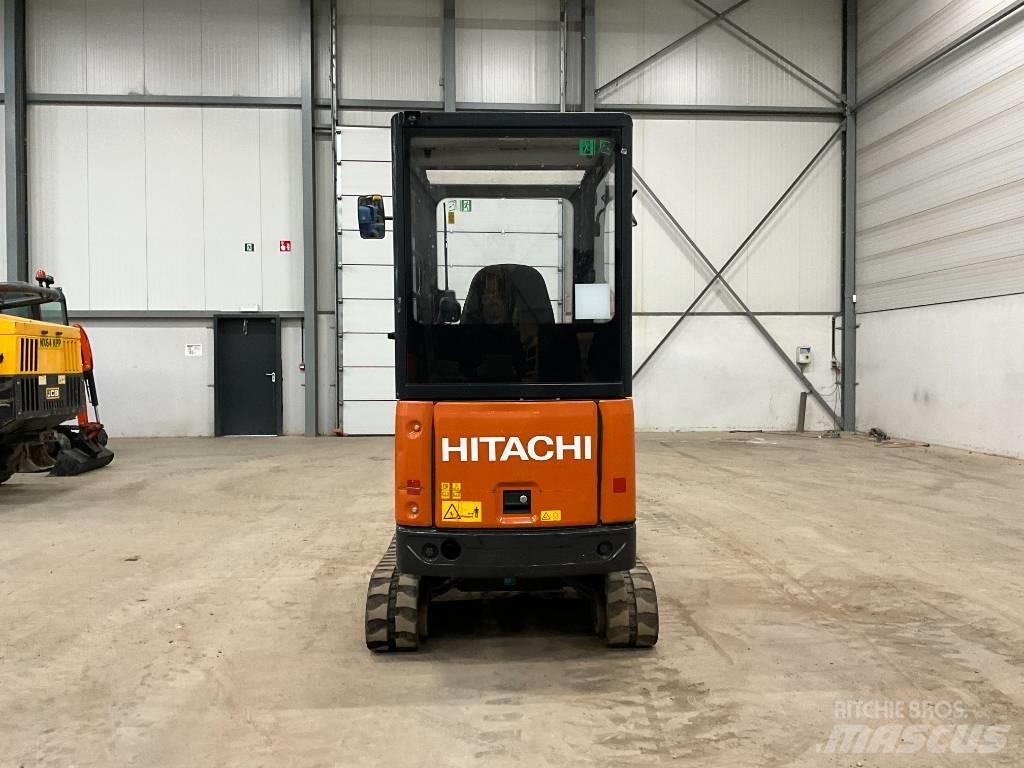 Hitachi ZX 19-6 Міні-екскаватори < 7т