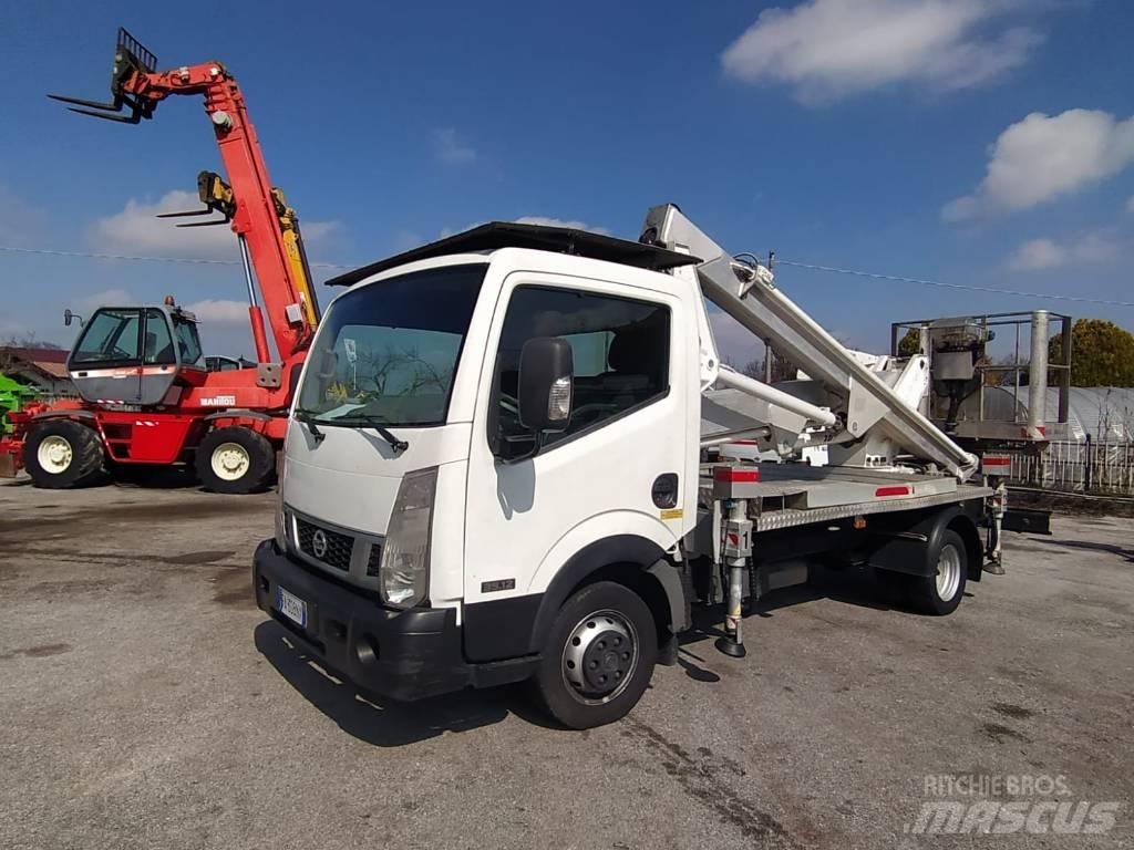 Multitel HX200 Автовишки на базі вантажівки