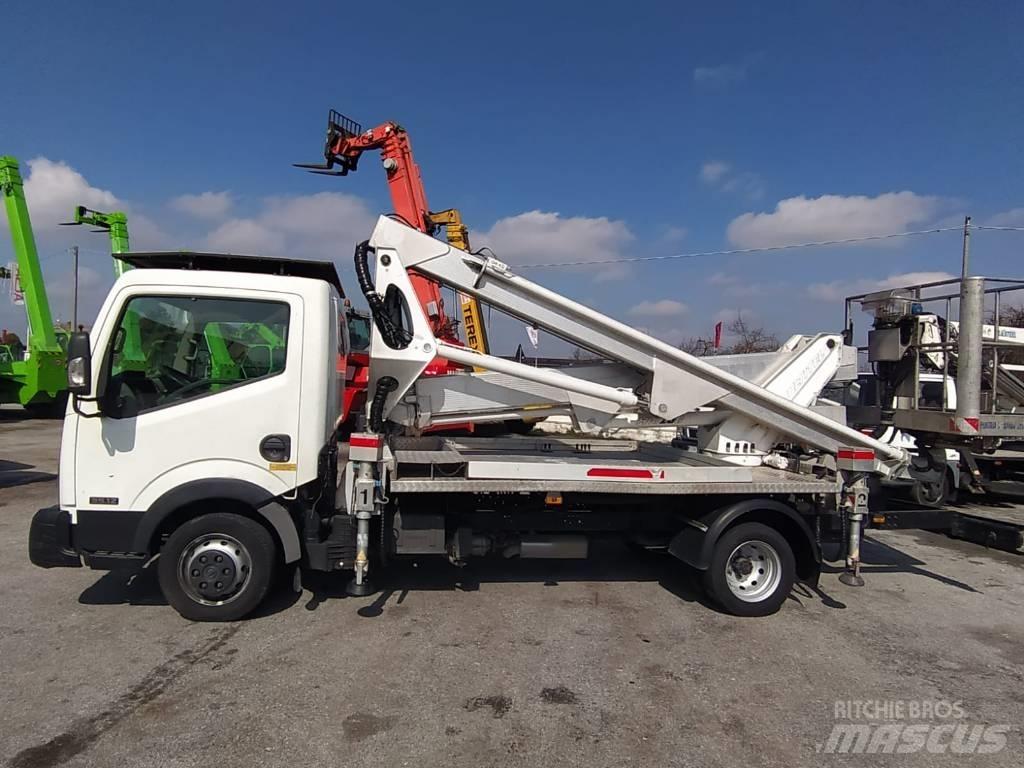 Multitel HX200 Автовишки на базі вантажівки