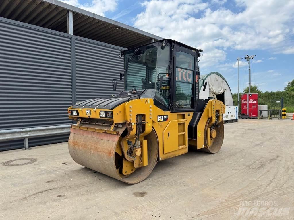 CAT CB10 Котки тротуарні