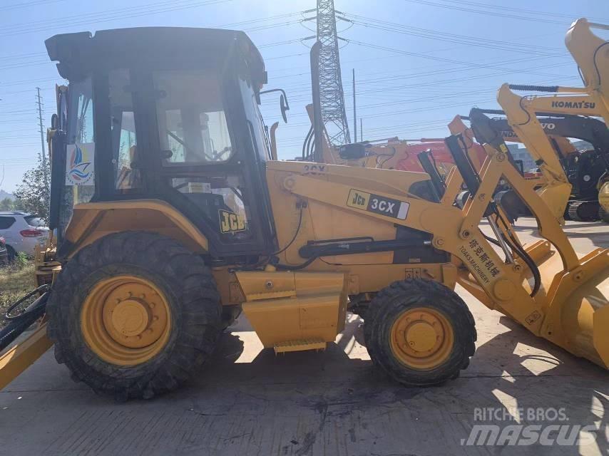 JCB 3 CX Фронтальні навантажувачі