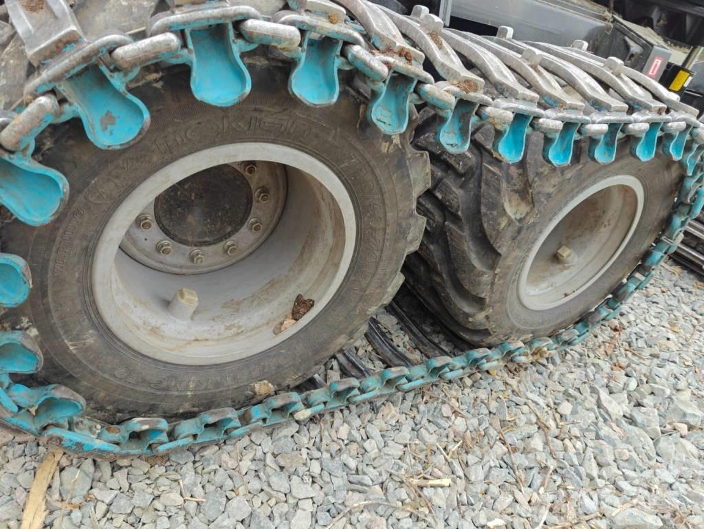 Komatsu 901 XC Харвестери