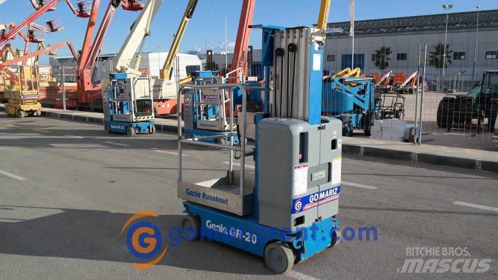 Genie GR 20 Вертикальні щоглові підйомники