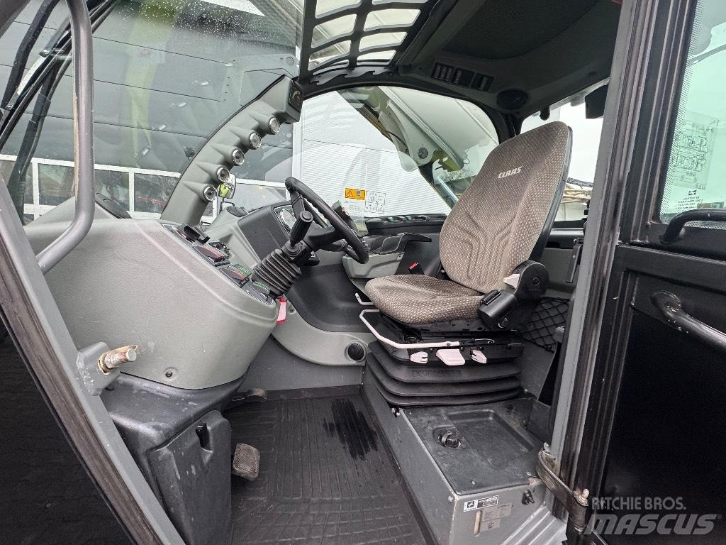 CLAAS Scorpion 7055 Телескопічні навантажувачі
