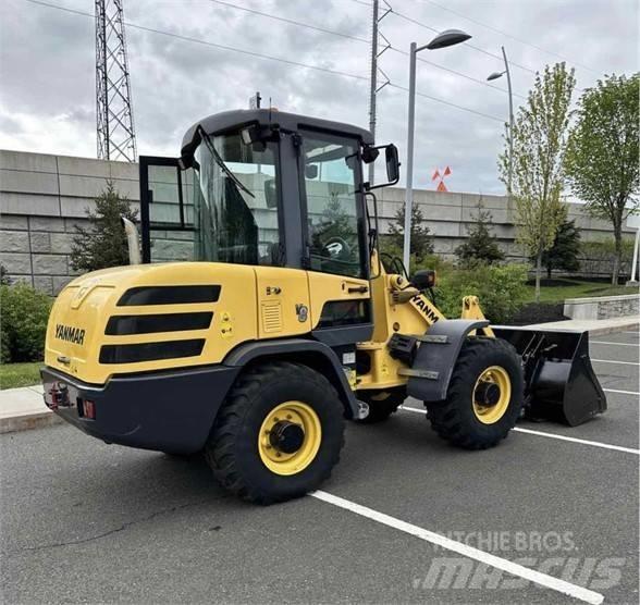 Yanmar V8 Фронтальні навантажувачі