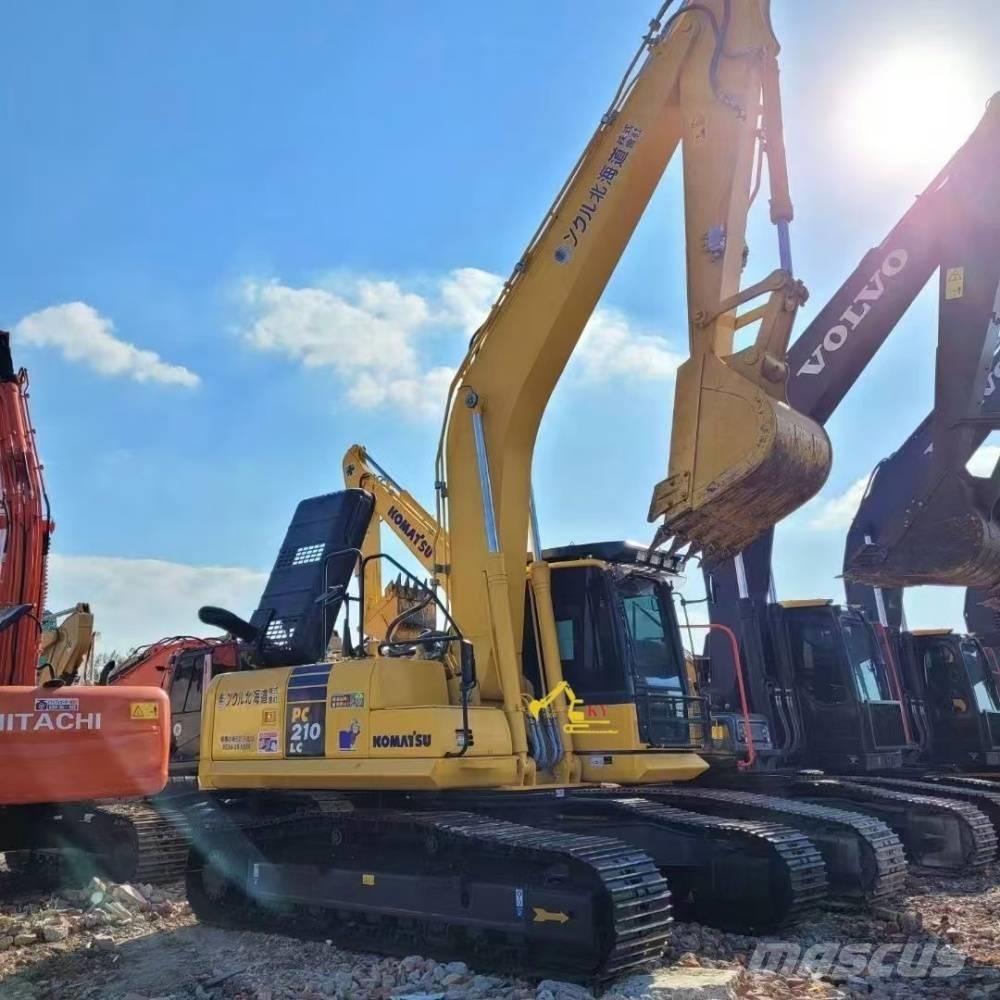 Komatsu PC 210-8 Гусеничні екскаватори