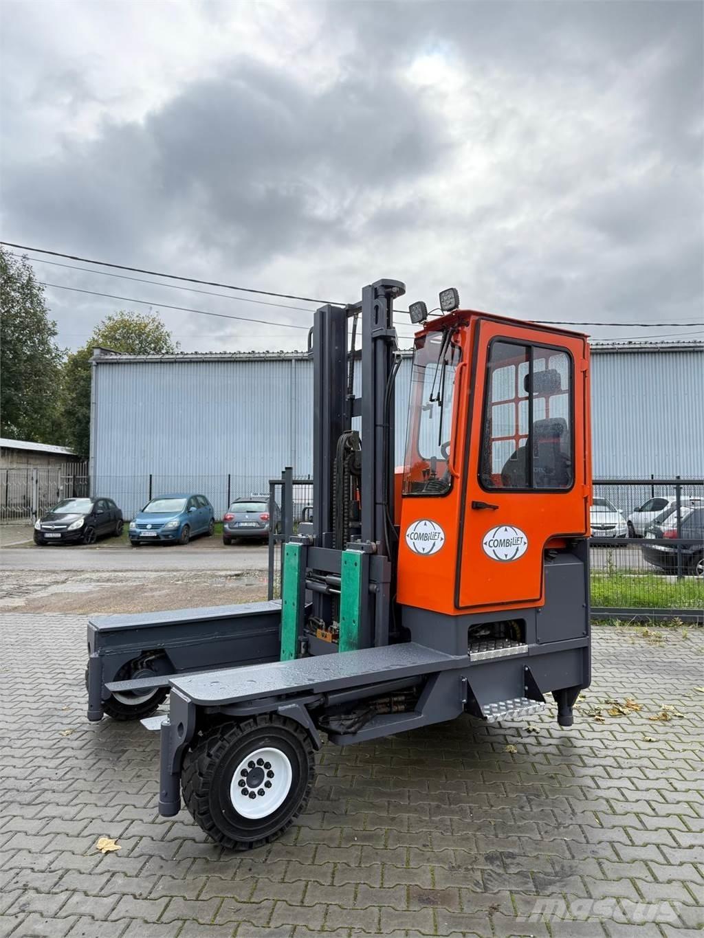 Combilift C5000 XL Чотириходові річ-траки