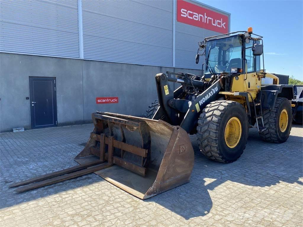 Komatsu WA250PZ-5 Фронтальні навантажувачі