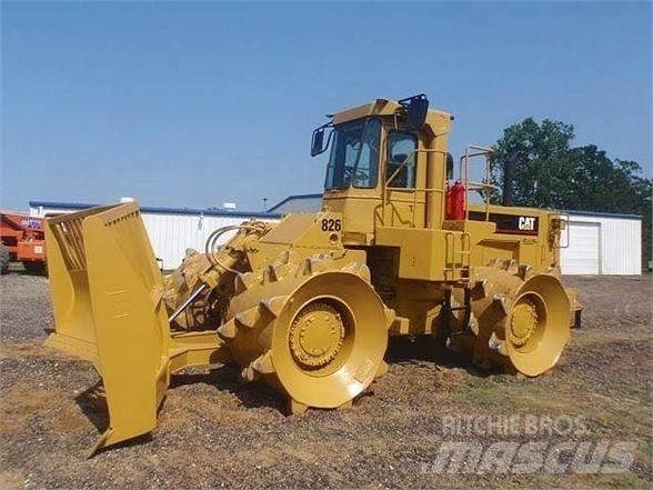 CAT 826C Сміттєві преси