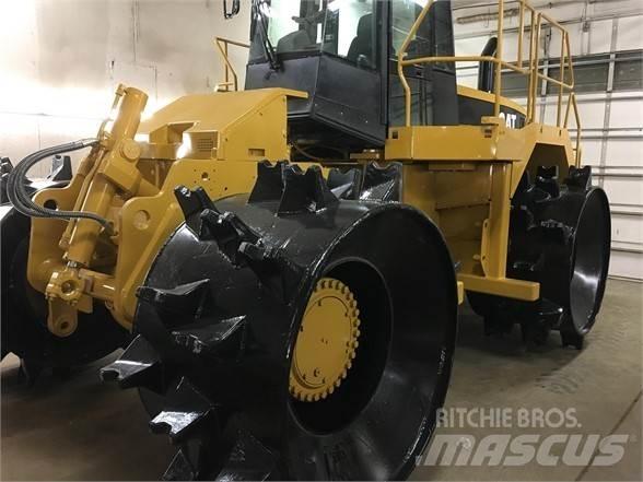 CAT 826G Сміттєві преси