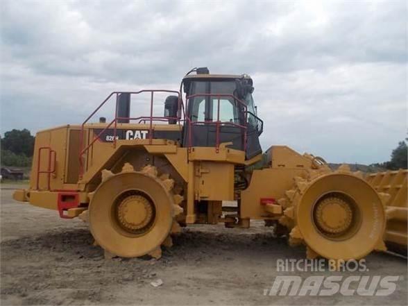 CAT 826H Сміттєві преси