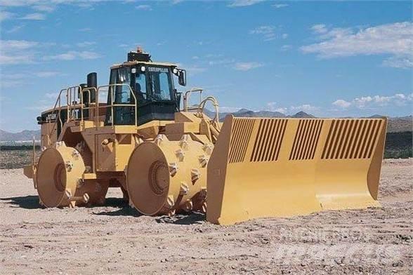 CAT 836H Сміттєві преси