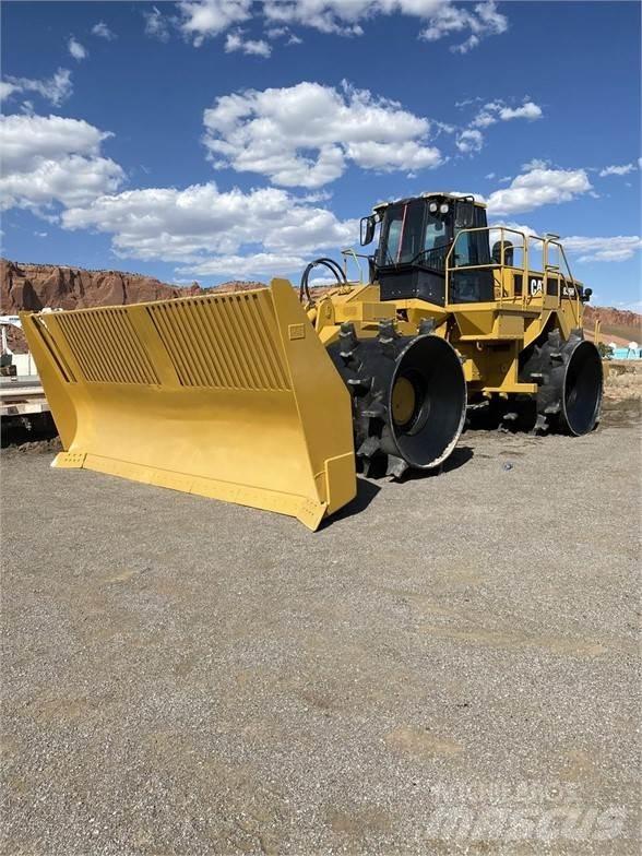 CAT 836H Сміттєві преси