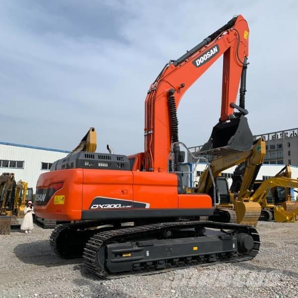 Doosan 300LC-9C Гусеничні екскаватори