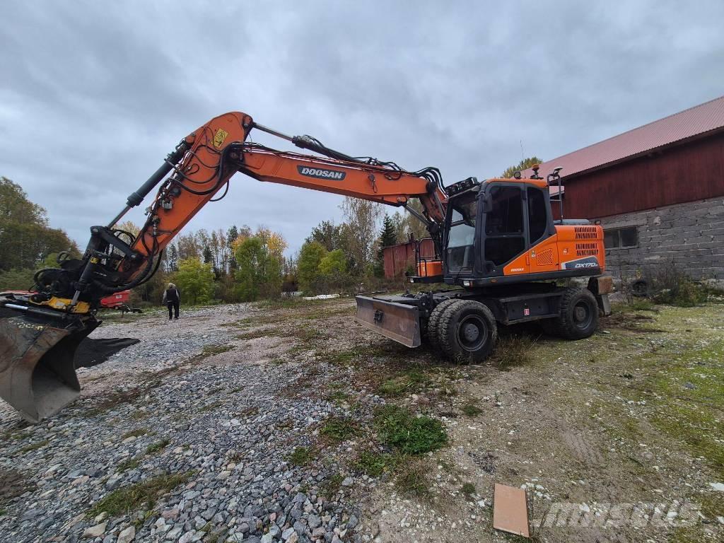 Doosan DX 170 W Колісні екскаватори