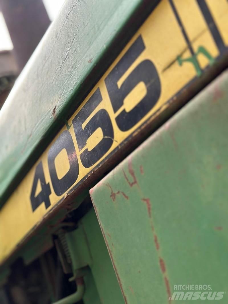 John Deere 4055 Трактори