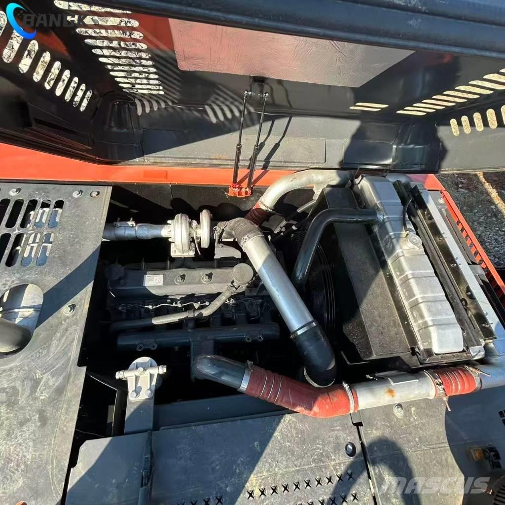 Doosan DX 225 LCA Гусеничні екскаватори