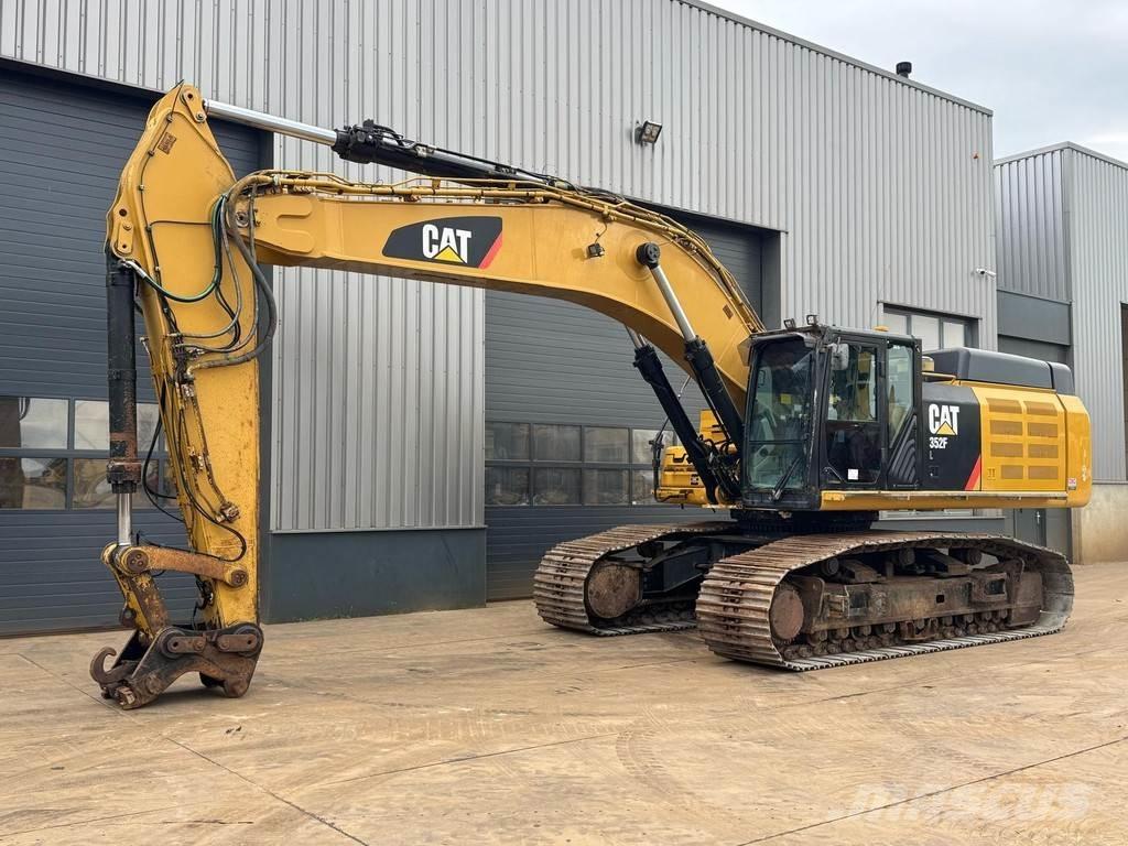 CAT 352F Гусеничні екскаватори