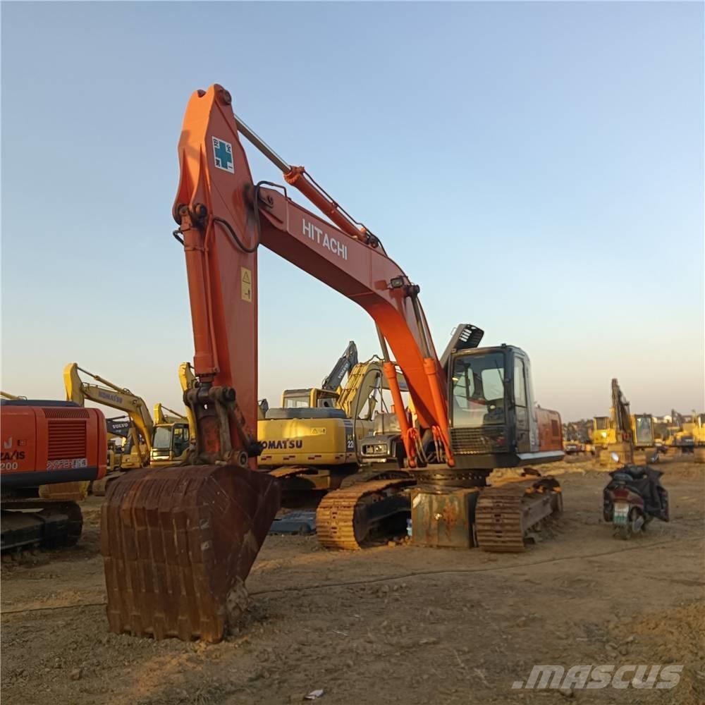 Hitachi ZX240 Гусеничні екскаватори