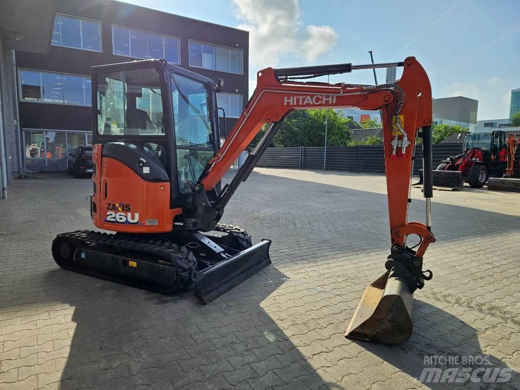 Hitachi ZX26U-6 Міні-екскаватори < 7т
