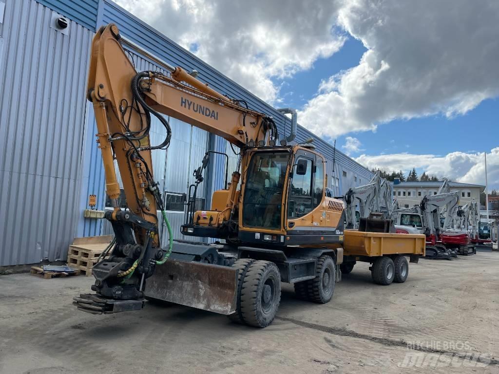 Hyundai 160W-9A Колісні екскаватори