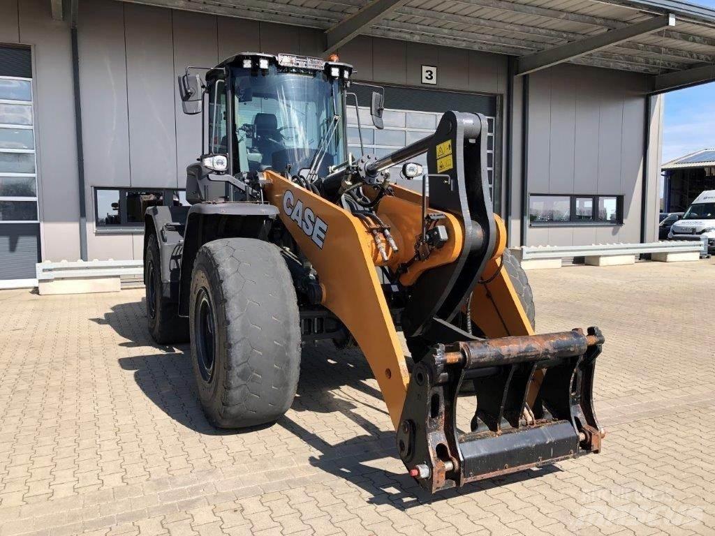 CASE 921G Фронтальні навантажувачі