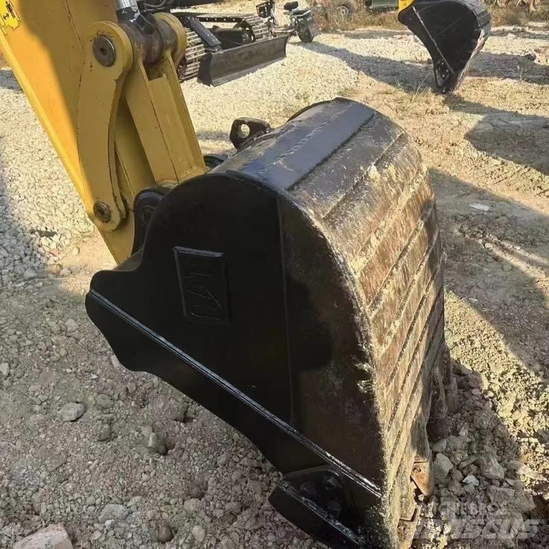 CAT 307 Гусеничні екскаватори
