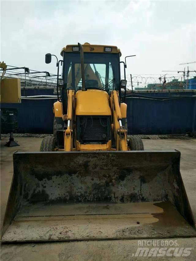 Hyundai R80-7 Гусеничні екскаватори