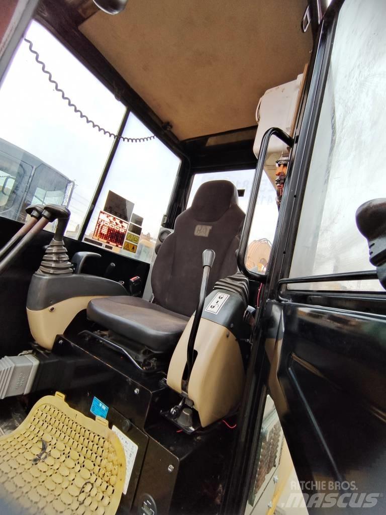 CAT 305.5E Міні-екскаватори < 7т