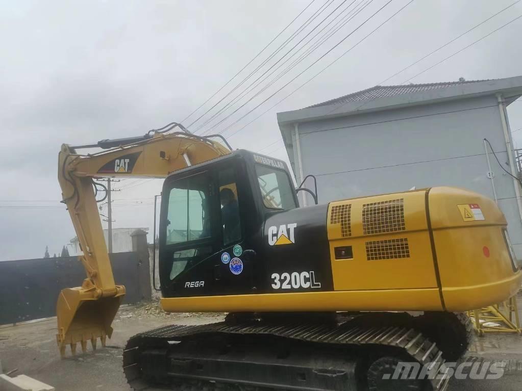 CAT 320 Гусеничні екскаватори