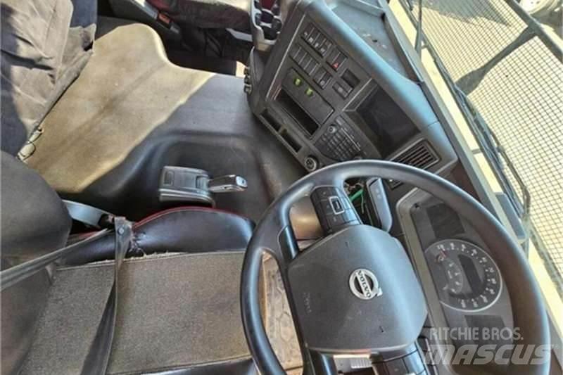 Volvo FMX Вантажівки / спеціальні