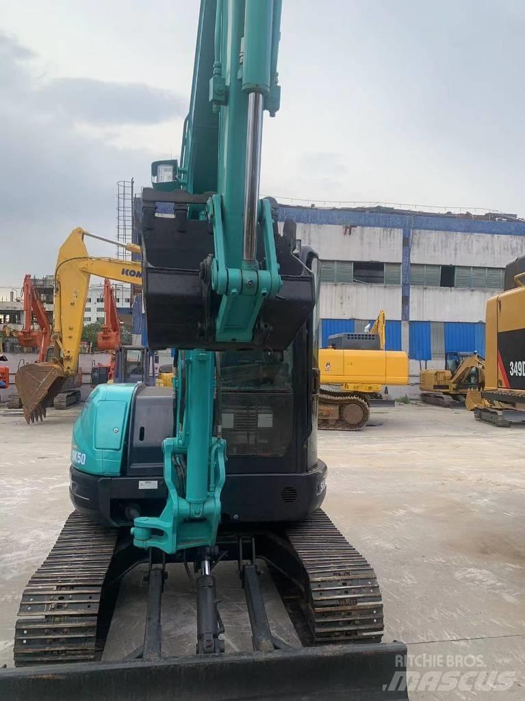 Kobelco 50 Гусеничні екскаватори