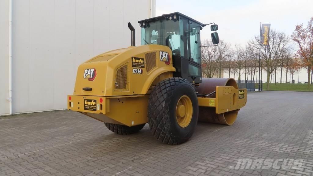 CAT CS14 Грунтові котки