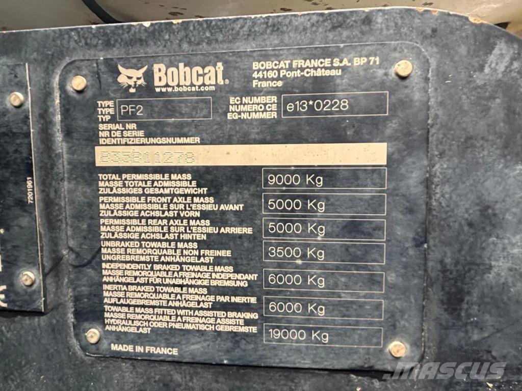 Bobcat TL470X Телескопічний навантажувач