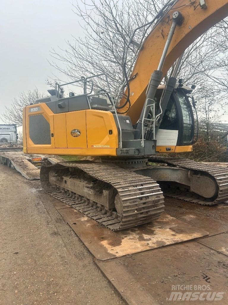 Liebherr R930 G8 Гусеничні екскаватори