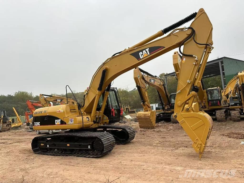 CAT 320C Гусеничні екскаватори