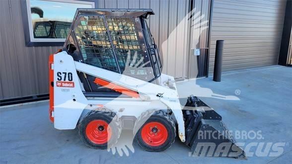 Bobcat S70 Міні-навантажувачі