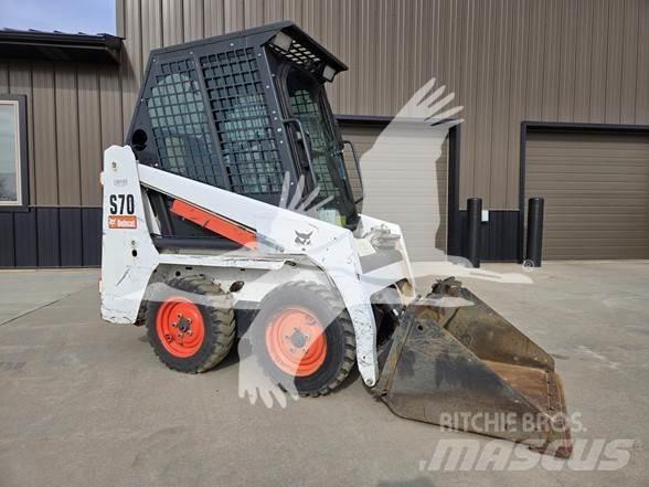 Bobcat S70 Міні-навантажувачі