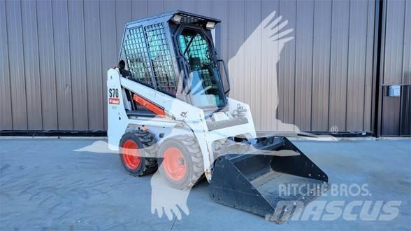 Bobcat S70 Міні-навантажувачі