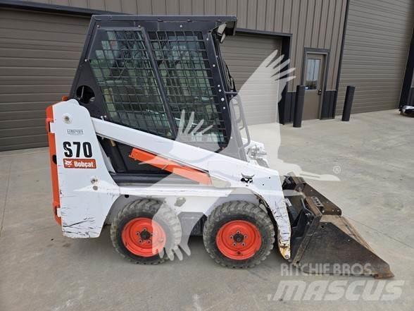 Bobcat S70 Міні-навантажувачі