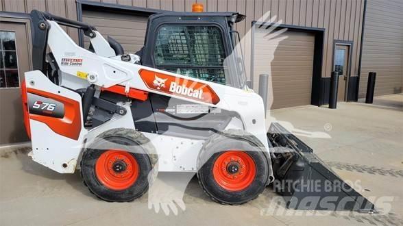 Bobcat S76 Міні-навантажувачі
