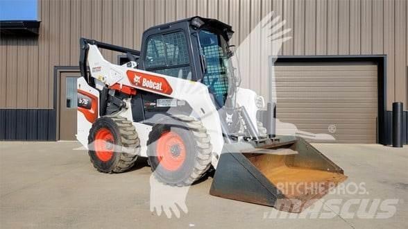 Bobcat S76 Міні-навантажувачі