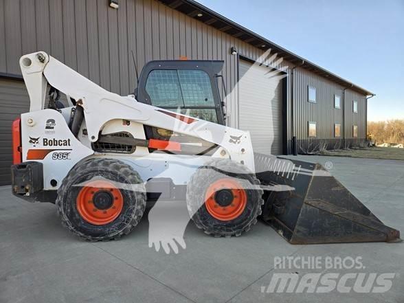 Bobcat S850 Міні-навантажувачі
