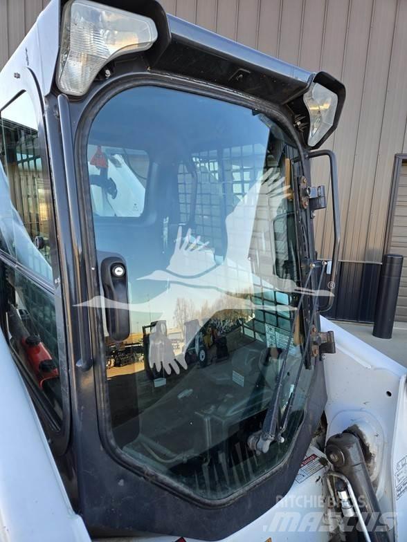 Bobcat S850 Міні-навантажувачі