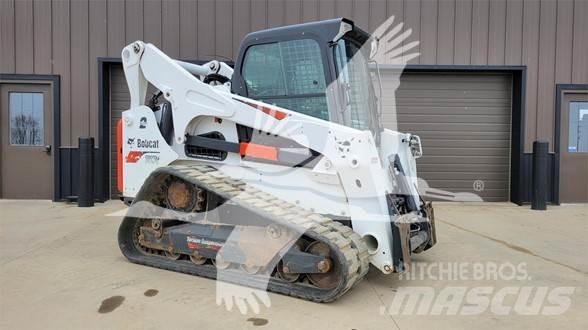 Bobcat T870 Міні-навантажувачі