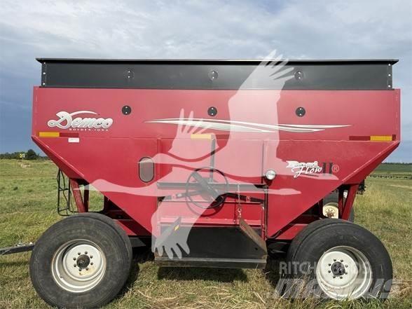 Demco 450 Причепи перевантажувачі зерна