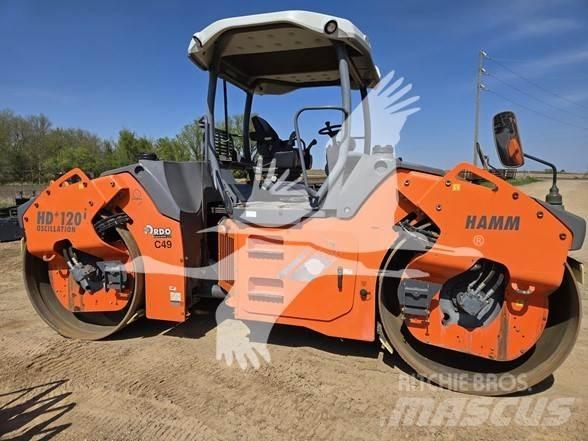 Hamm HD+120iVO Грунтові котки